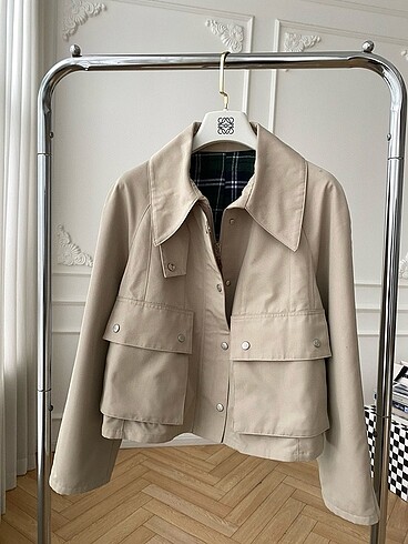 Loewe Mont