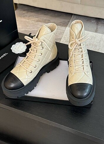 38 Beden ten rengi Renk Chanel Bot
