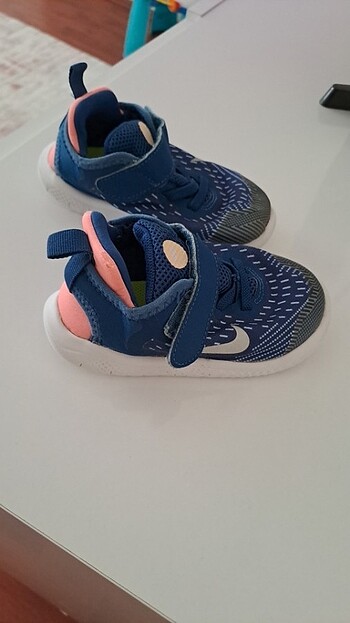 25 Beden Nike cocuk ayakkabi 