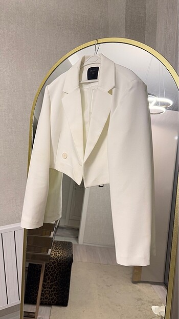 Beyaz blazer