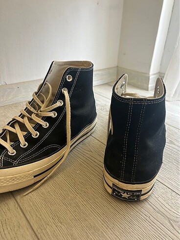 Converse CONVERSE