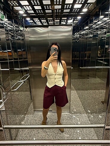 ZARA SIRTI AÇIK TOP YELEK
