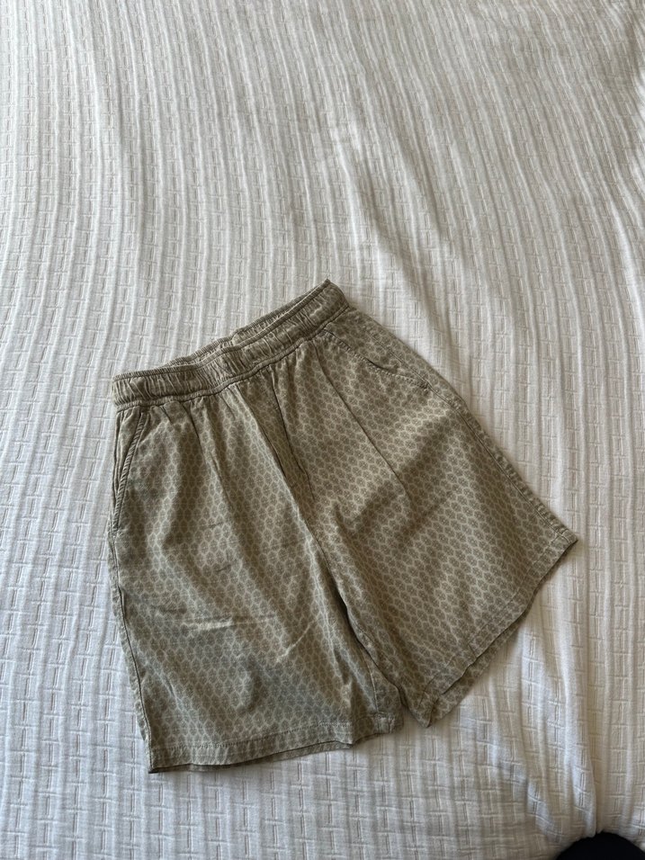 Bej Pamuklu rahat kesimerkek çocuk şort - Görsel 3