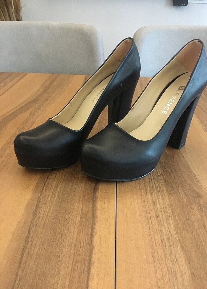 Topuklu ayakkabı - Görsel 3