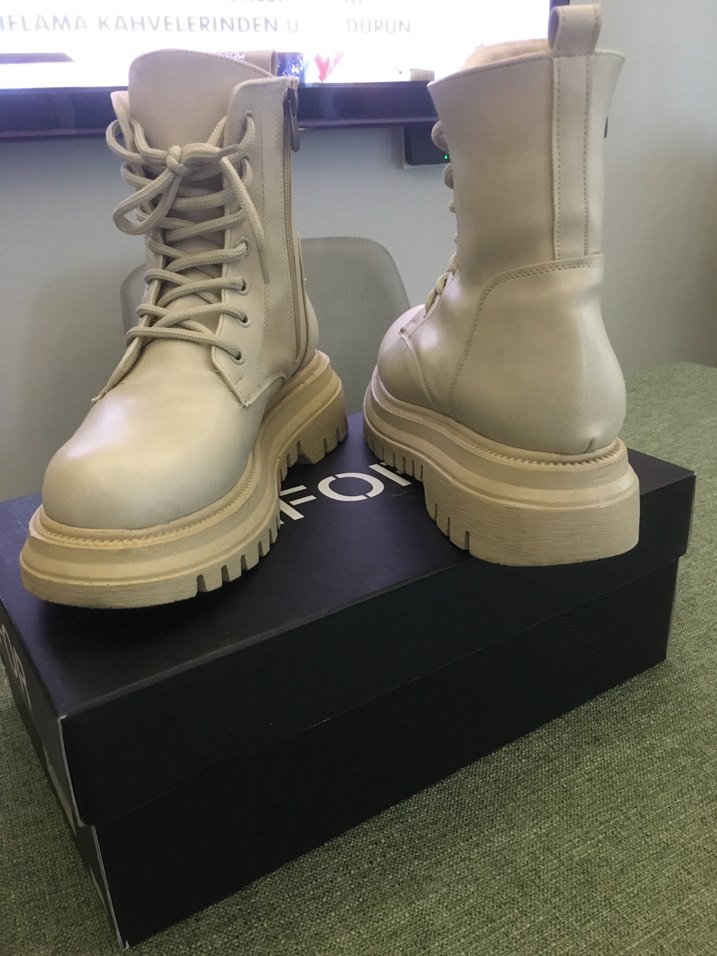 Krem  Platform Topuklu Kadın Bot - Görsel 3