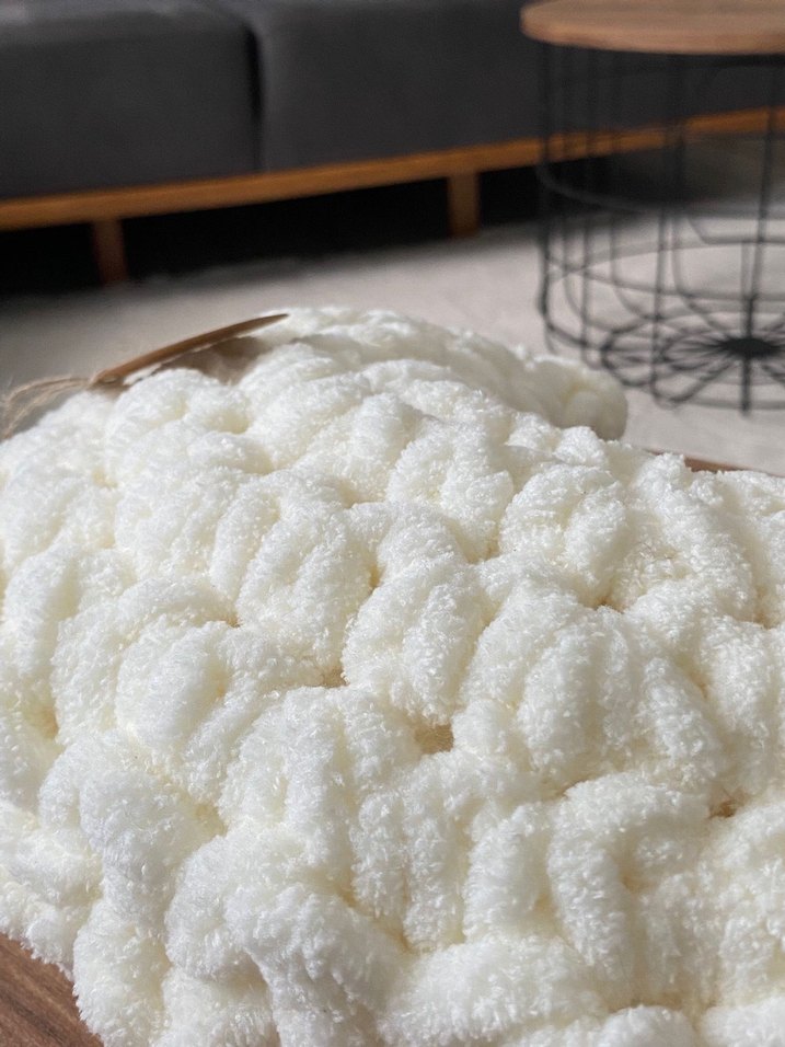 Beyaz Dekoratif Yastıklar - Görsel 2