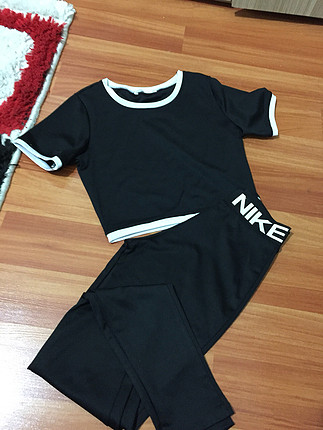 Nike Sıfır üründür hiç kullanılmadı