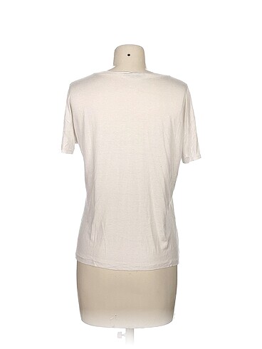 l Beden Diğer T-shirt %70 İndirimli.