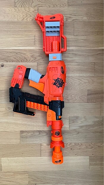  Beden Nerf zombie strike nailbiter