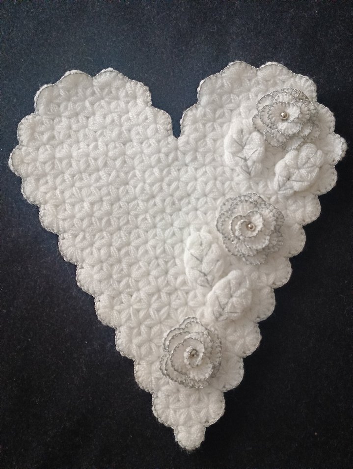 El Örgüsü Beyaz Çiçekli çeyizlik lif zade seti - Görsel 2