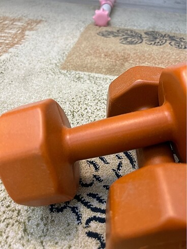 Dambıl ve spor matı