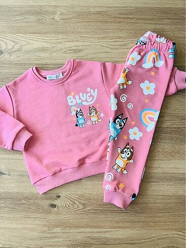 Zara bluey baskılı takım