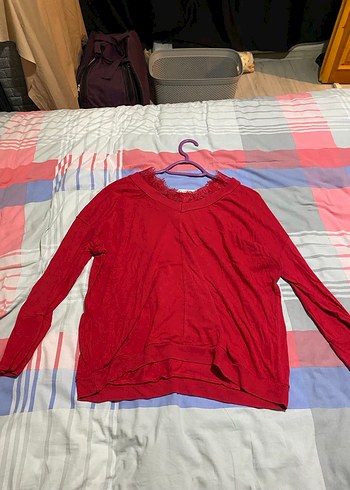 Dantel Detaylı Kırmızı V Yaka Kadın Gömlek - Görsel 2