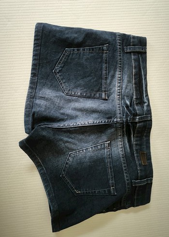 Siyah Askısız Fırfırlı üst düşük bel şort - Görsel 8