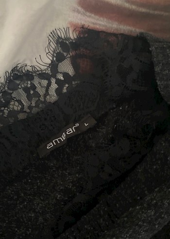 Siyah Dantel Detaylı V Yaka Kadın Bluz - Görsel 3