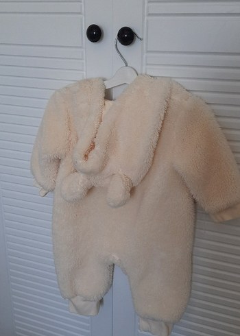 Sarebaby Beyaz Kürklü Bebek Kız Tulumu - Görsel 3