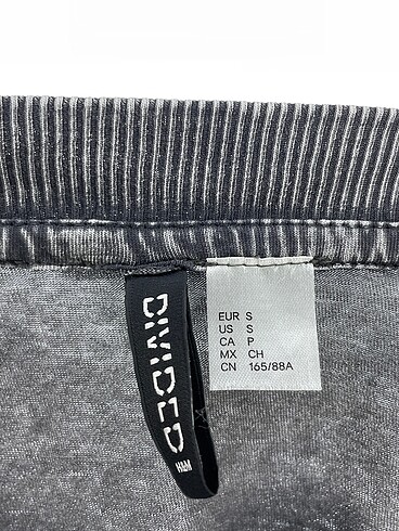 s Beden çeşitli Renk H&M T-shirt %70 İndirimli.