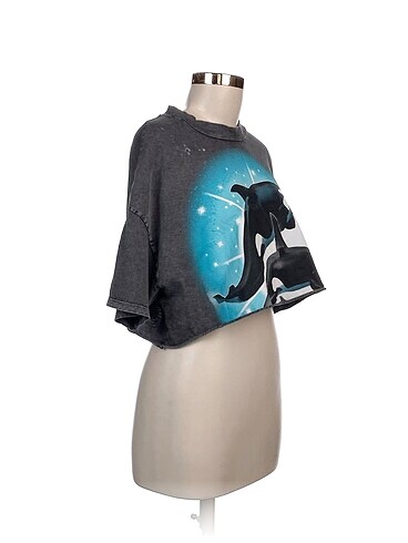 H&M H&M T-shirt %70 İndirimli.