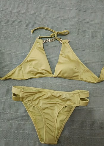 yeşil bikini takımı