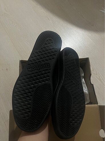 37 Beden Reebok ayakkabı
