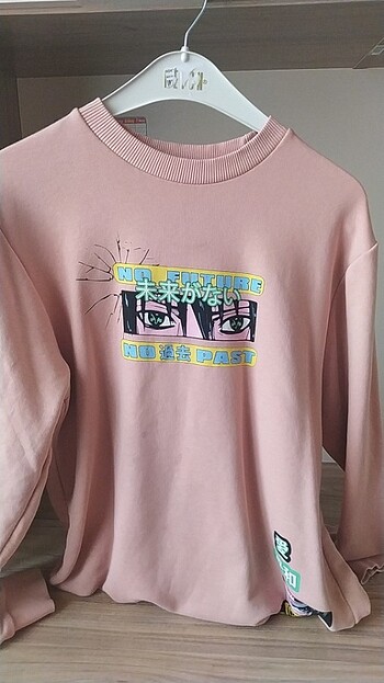 Koton animeli sweatshirt