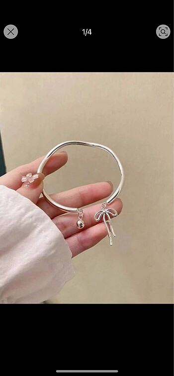 Charm bileklik