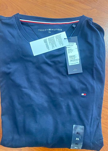 Tommy Hilfiger Erkek Mavi Bol Kesim Midi Denim Pantolon ve tshirt
