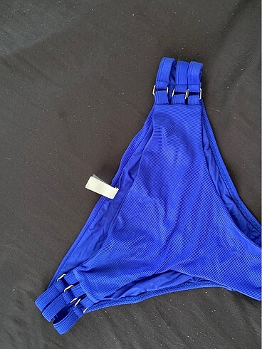 42 Beden Bikini altı
