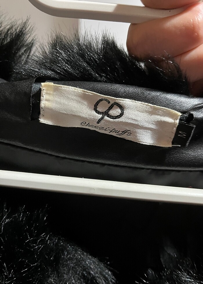 Kürk siyah hiç giyilmedi - Görsel 3