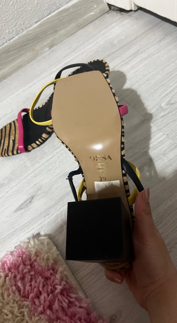 Renkli Zebra Desenli Dolgu Topuklu Kadın Sandalet topuklu - Görsel 3