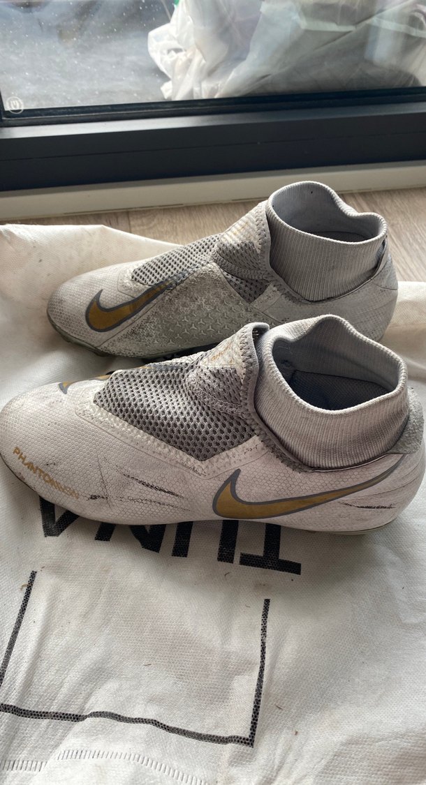 Nike Gri Beyaz Erkek Futbol Ayakkabısı Velcro Krampon - Görsel 2