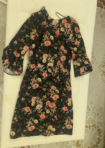 Çiçek Desenli Uzun Kollu Midi Elbise - Görsel 2