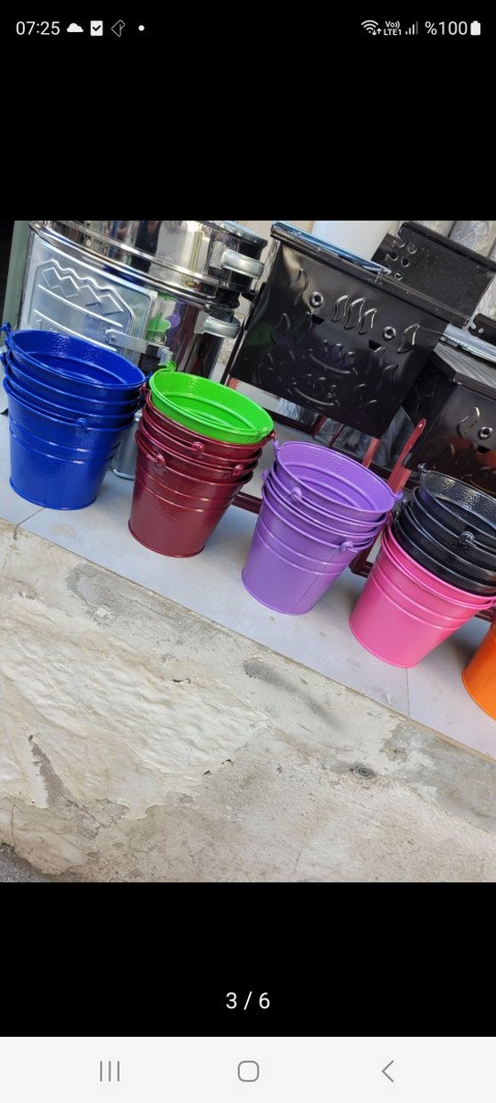 Renkli Saplı Metal Kovalar - Görsel 3