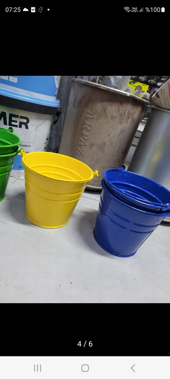 Renkli Saplı Metal Kovalar - Görsel 4