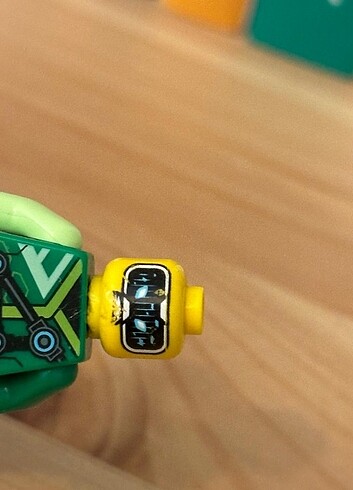 Beden Renk Lego ninjago lloyd