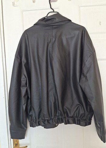 Düğmeli Siyah Deri Kadın Ceket - Görsel 3