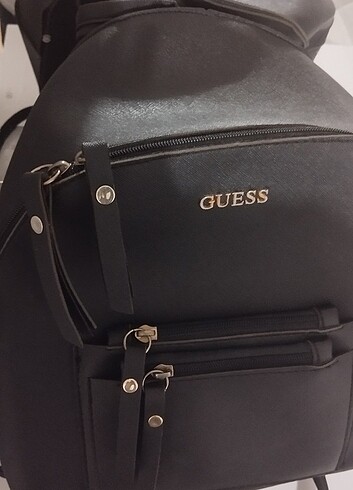 Guess Kadın Sırt Çantası 