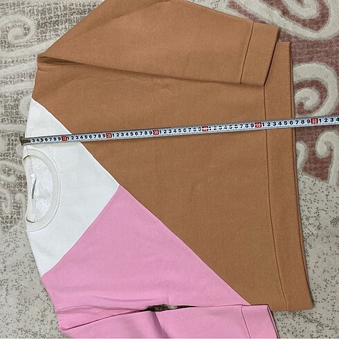 Happiness BAYAN SWEATSHIRT