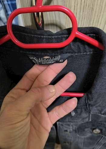 Siyah Düğmeli Kadın Denim Ceket - Görsel 2