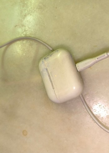 airpods pro sanırım Kablosuz Kulaklık  Şarj Kutusu - Görsel 18