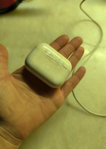 airpods pro sanırım Kablosuz Kulaklık  Şarj Kutusu - Görsel 13