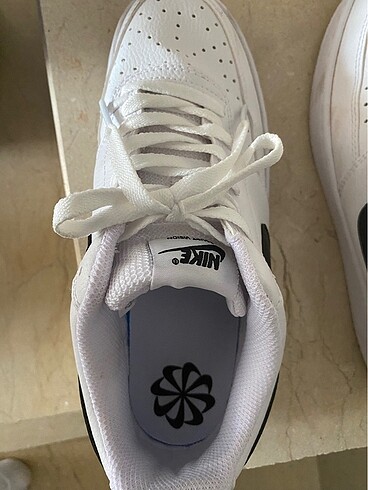 40 Beden beyaz Renk Nike spor ayakkabı
