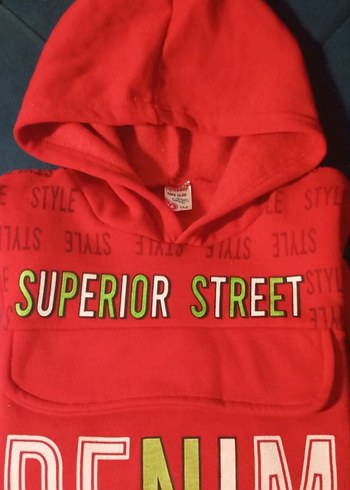 Kızaklı Kapüşonlu Kırmızı Sweatshirt - Görsel 2