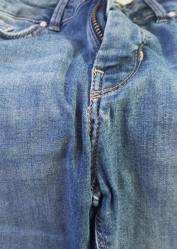 Düğmeli Mavi Kadın Midi Kot Pantolon - Görsel 2