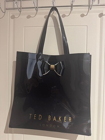 Ted baker çanta