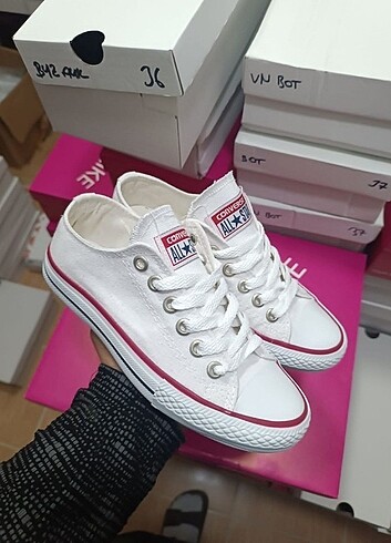 Bayan Beyaz kısa converse