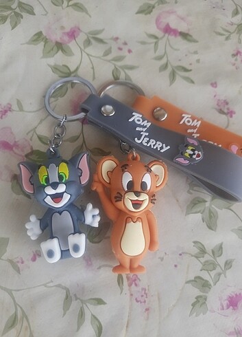 1 ÇIFT TOM VE JERRY ANAHTARLIK