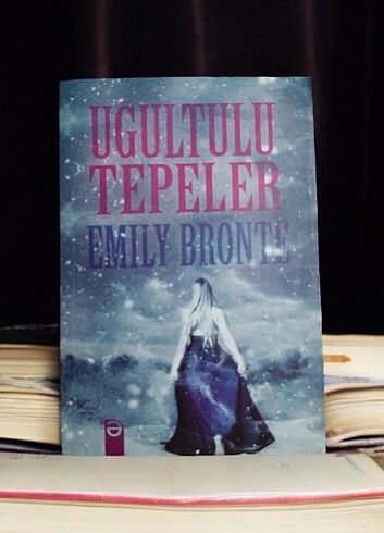 Uğultulu tepeler 