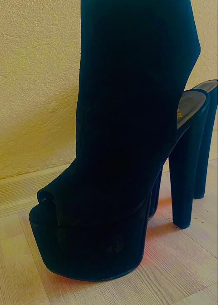 Topuklu ayakkabı - Görsel 2