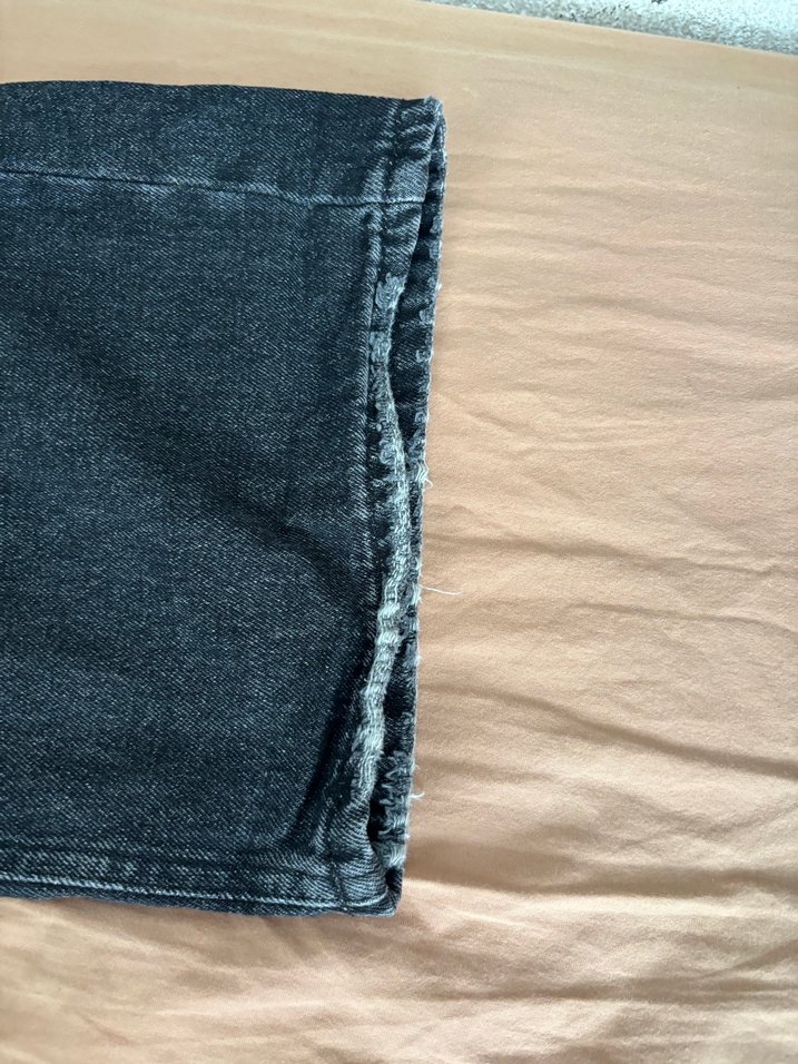 Antrasit Haihola Yirtik detayli Gotik Pantolon - Görsel 5